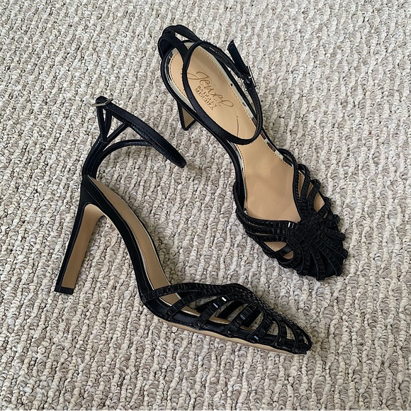 Jewel Badgley Mischka Shoes - Jewel Badgley Mischka Black Strappy Sandal Size 8